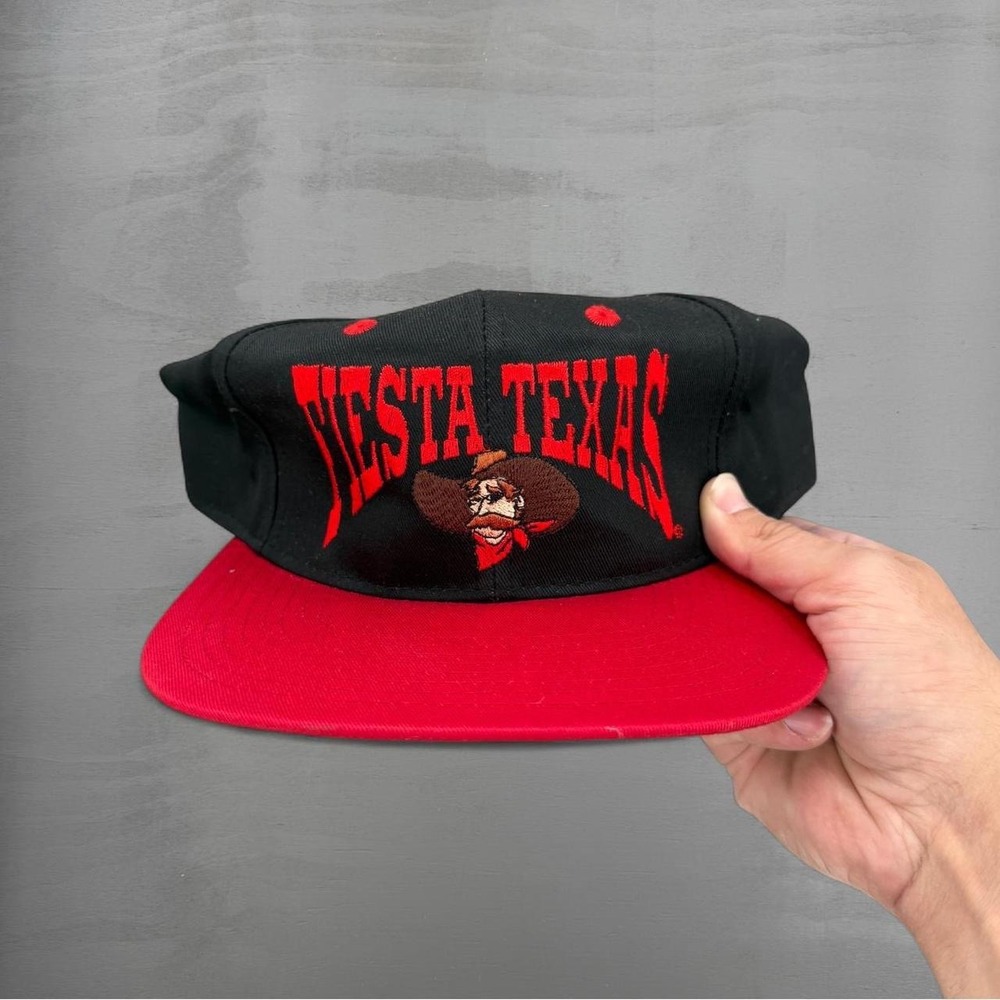 Vintage Fiesta Texas Snapback Hat Black Red Vintage Cowboy Mascot OSFA
